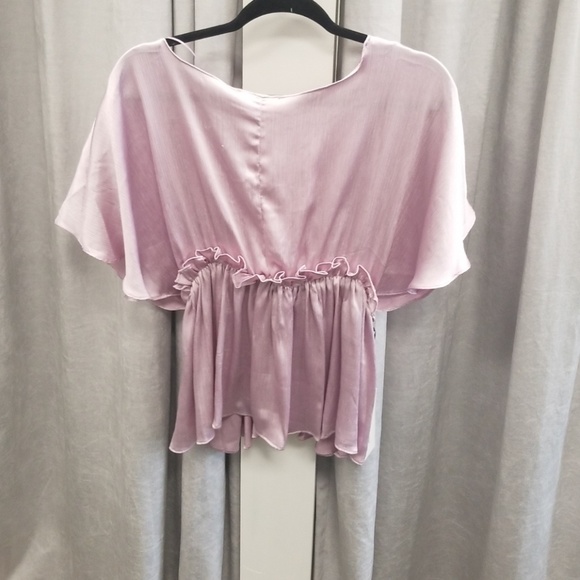 Lavender satin top - Picture 2 of 2